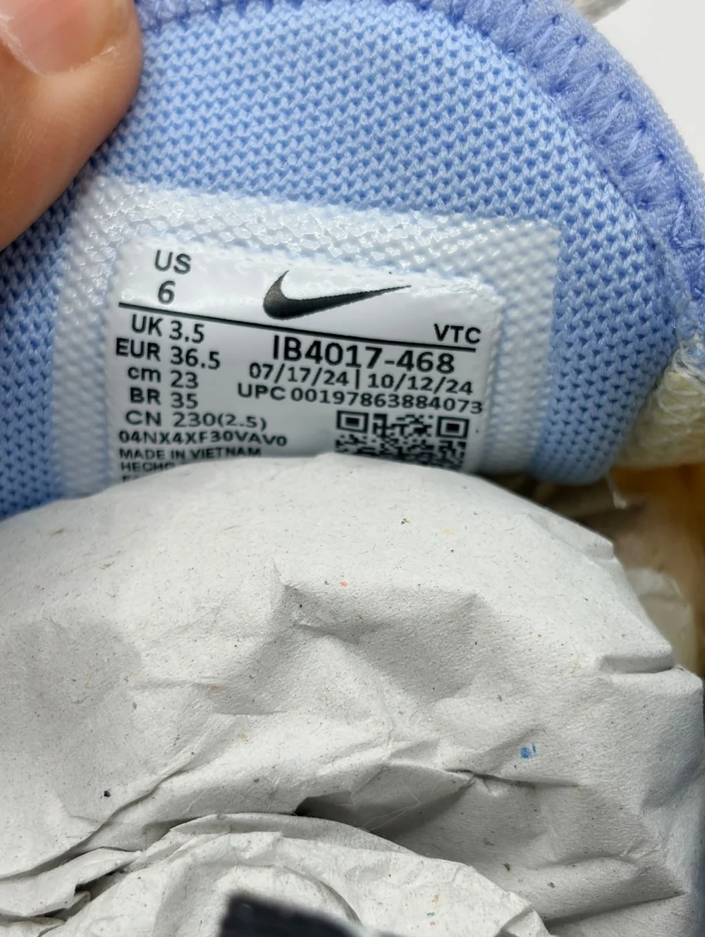 Women's Air Max 270 in the Aluminum / Alabaster / Pink Foam / Sail- NO BOX